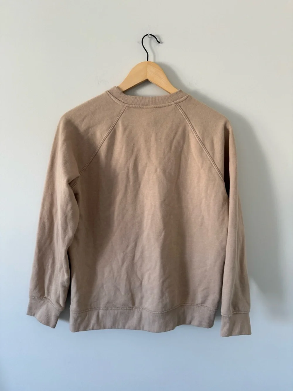H&M Beige Oversized Crewneck Sweatshirt (size XS) - Picture 2 of 4
